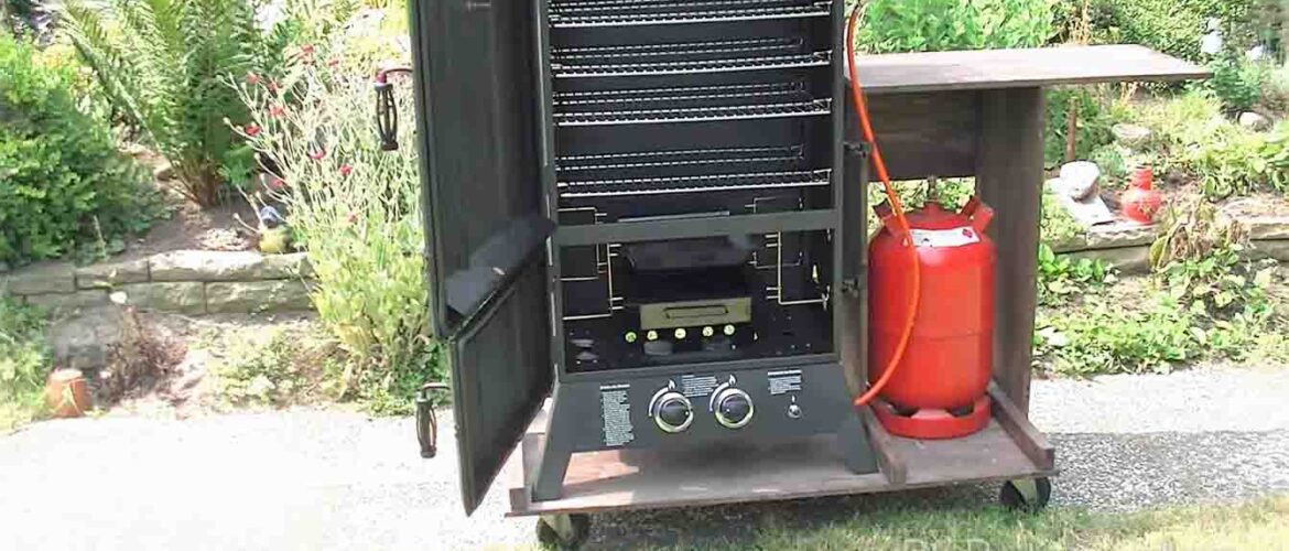 Best electric smoker stand with wheels