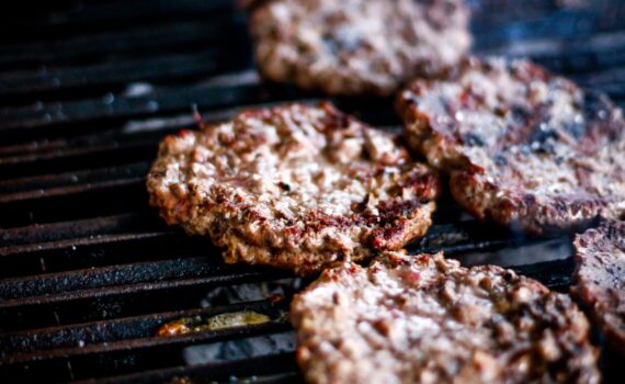 How long to cook hamburgers on pellet grill