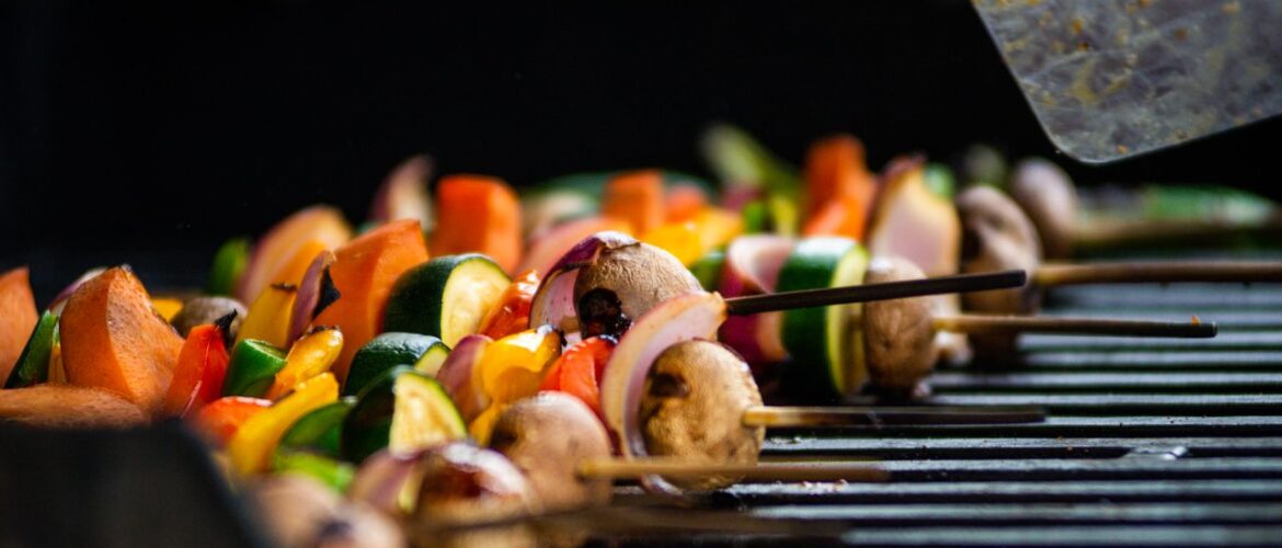 How to grill skewers on gas grill