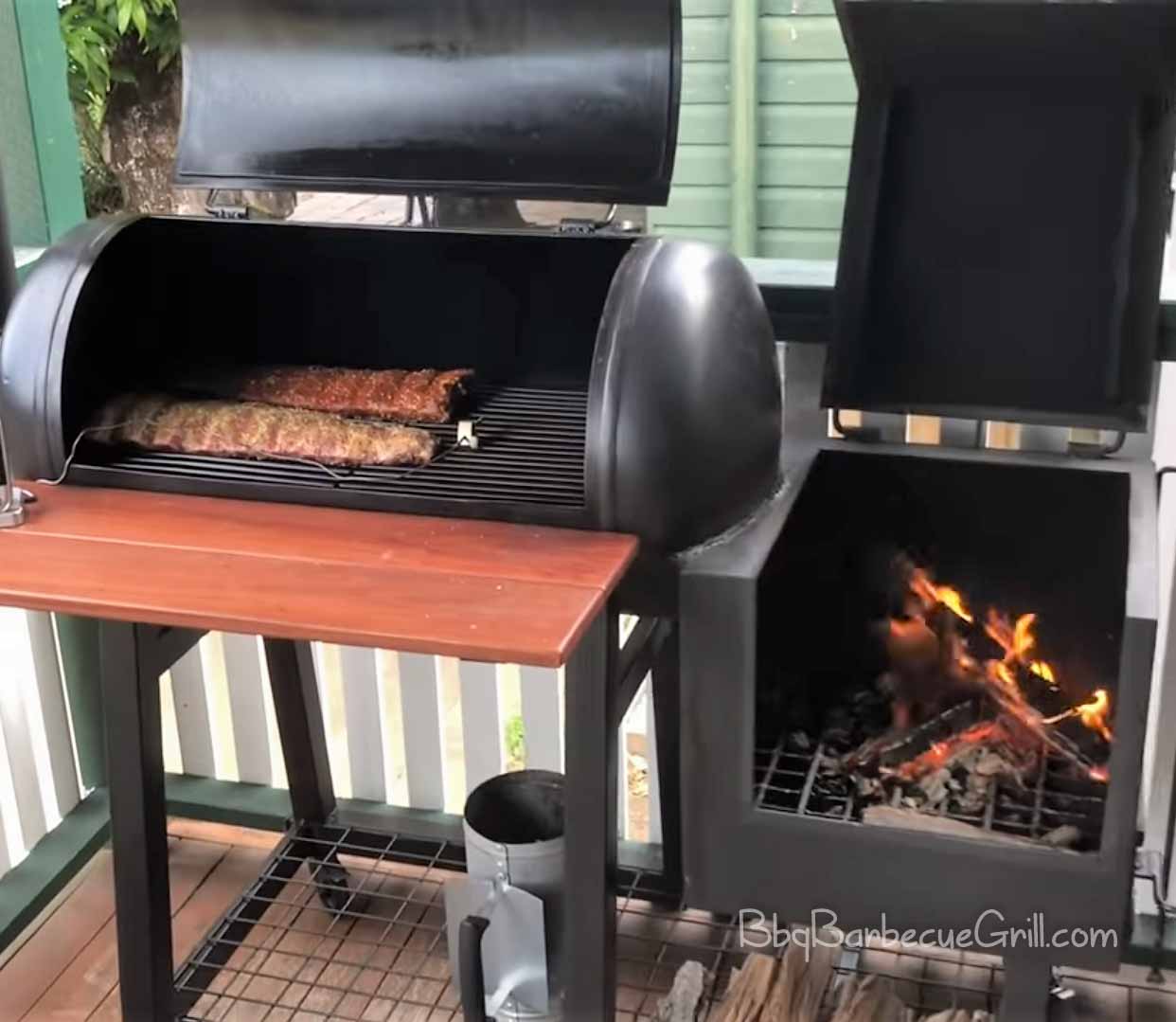 Smoker vs gas grill